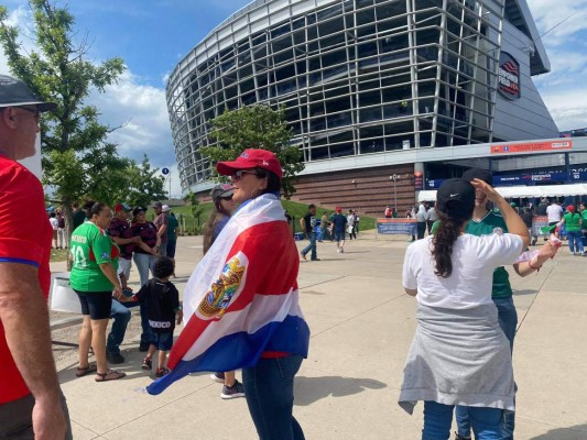 Así disfrutaron los hondureños el duelo ante Costa Rica en el Empower Field