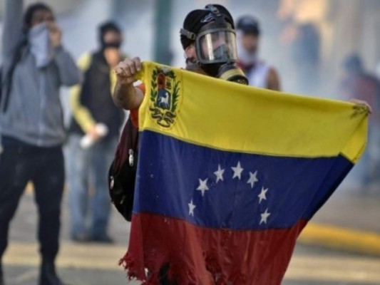 Venezuela se ha visto golpeada por protestas contra el actual mandatario. El país sudamericano también sufre una crisis alimentaria y de salud. Foto: Agencia AFP