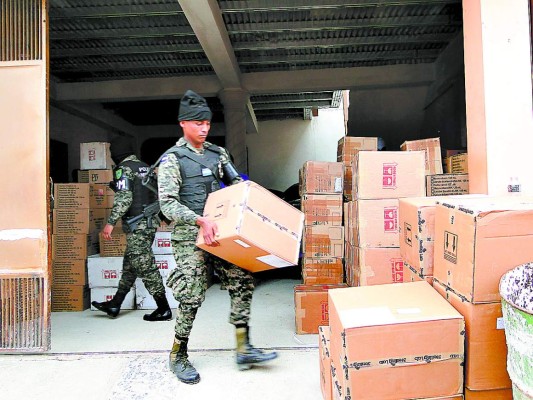 Decomisan lote de medicamentos en El Progreso