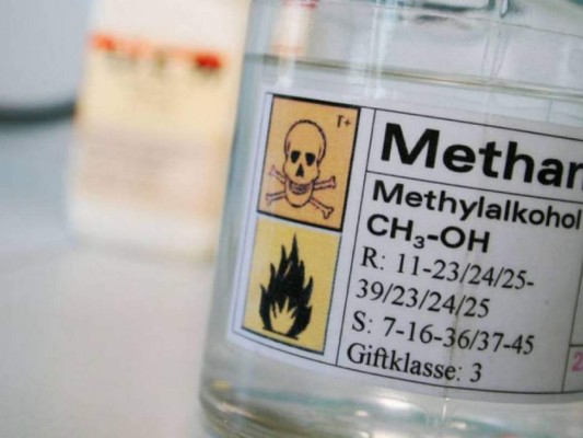 Cifra de muertes por alcohol adulterado en México sube a 18