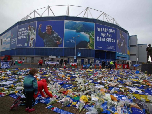 Familia de Emiliano Sala lanza una búsqueda submarina de la avioneta
