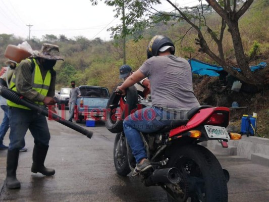 FOTOS: Colonias del sur de la capital adoptan medidas de bioseguridad contra el Covid-19
