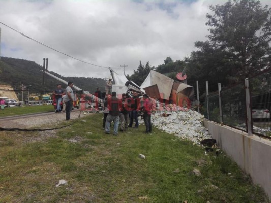 Así fue el aparatoso accidente que segó la vida de un menor en sector El Durazno