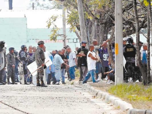 Presidente Juan Orlando pide al Congreso Nacional debatir sobre niñez infractora en Honduras