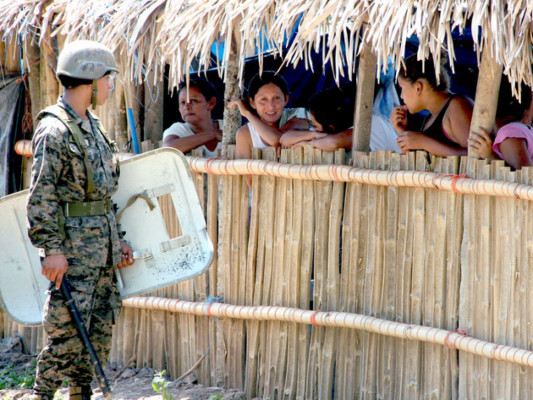 Medidas cautelares para 116 campesinos que ocuparon tierras en San Manuel, Cortés