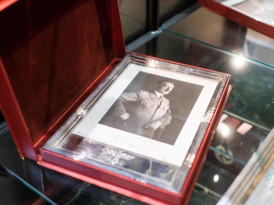 Hitler podría haber publicado avisos antisemitas en Facebook