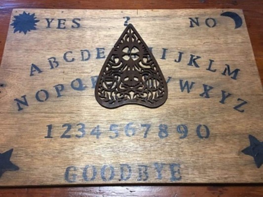 Casos espeluznantes de personas que jugaron la güija y no vivieron para contarlo