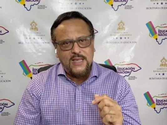 Ministro de Educación descarta pilotaje en centros educativos bilingües&nbsp;&nbsp;