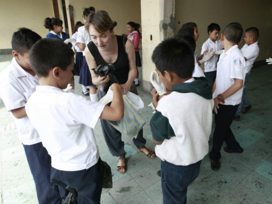 Escuela Estados Unidos participa en la mejora del centro histórico