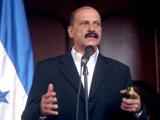 Exdiputado Augusto Cruz Asensio exige a los EE UU sacarlo de la lista Engel