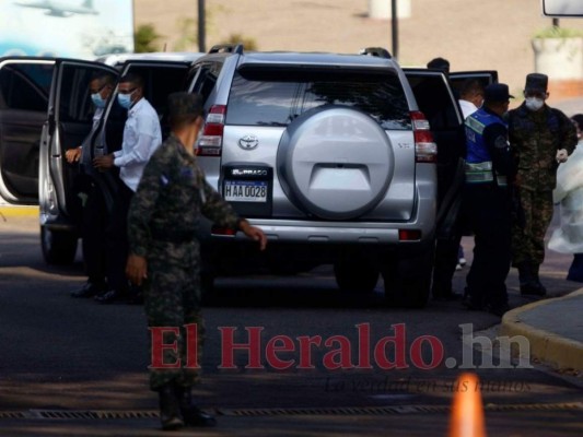Hasta colaboradores de funcionarios recibirían guardia con nueva ley de protección