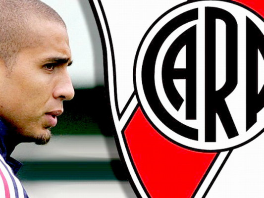 David Trezeguet firmó con River Plate