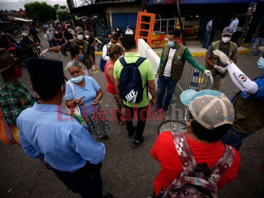 Desinfección y distancia: estrictas medidas en reapertura del Zonal Belén