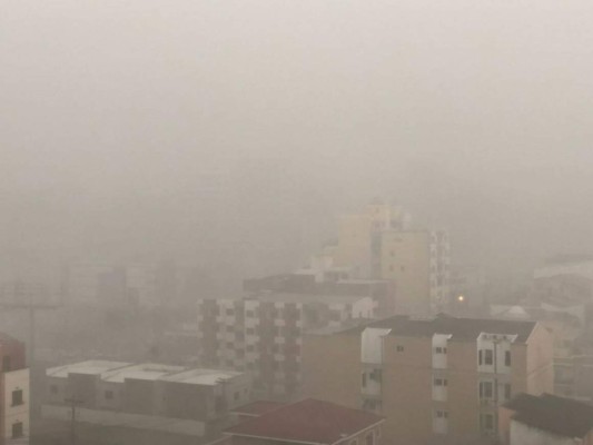 Reanudan vuelos en el Aeropuerto Toncontín tras fuertes lluvias en Honduras