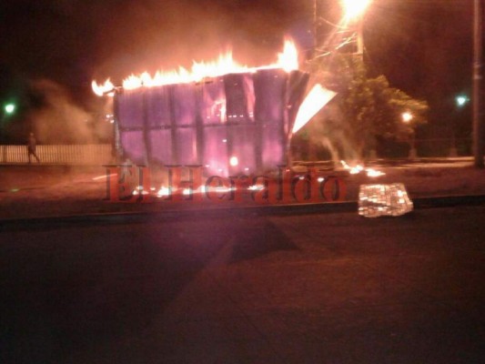 FOTOS: Así han sido las tomas y protestas en varios sectores de Honduras