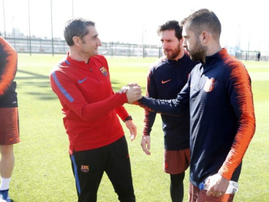 El Barcelona retoma su carrera por la Liga Española ante el Sevilla este sábado&nbsp;&nbsp;