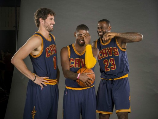 Cavaliers y Warriors favoritos para otra final NBA