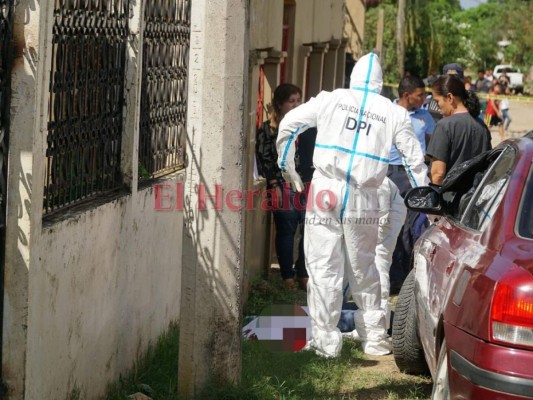 FOTOS: Escena del crimen de hombre acribillado frente a esposa e hijas