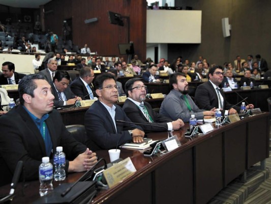 Ni la mitad de comisiones del Congreso Nacional cumplen su labor