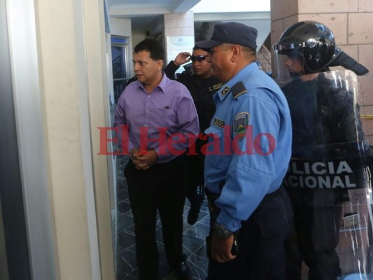 Inicia audiencia de declaración de imputado contra exconcejales en el Juzgado en Materia de Corrupción