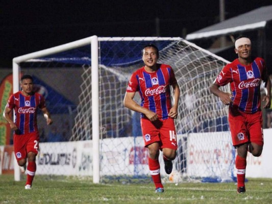 Olimpia le estrena la corona al Honduras Progreso