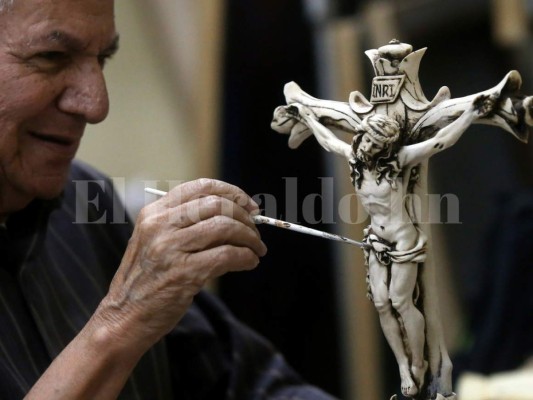 Restauradores son los guardianes del pasado en Comayagüela