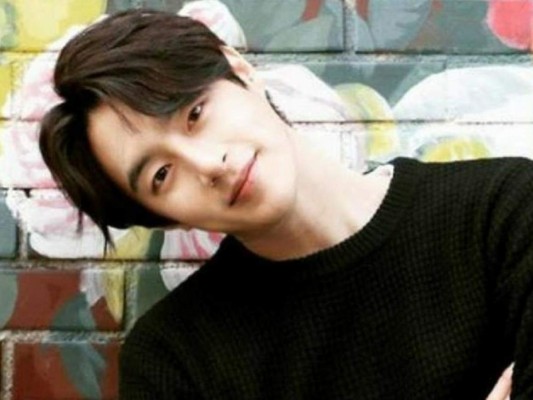 Muere Seo Min-woo, líder de la banda K-pop '100%”, debido a un paro cardíaco