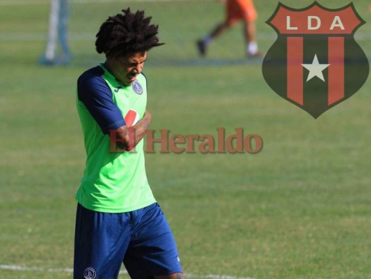 Henry Figueroa, el candidato más fuerte para llegar al Alajuelense de Costa Rica