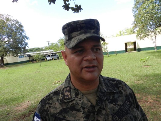 Honduras: Llevan sacerdotes y pastores al Centro de Adiestramiento Militar de Olancho por desmayos de estudiantes