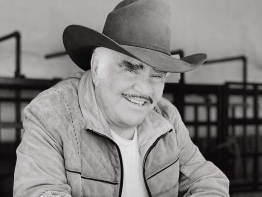 Así confirmó la familia de Vicente Fernández su muerte a los 81 años