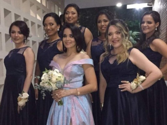 Las fotografías que dejó la boda entre Carlo Costly y Karen 'Tita' Torres