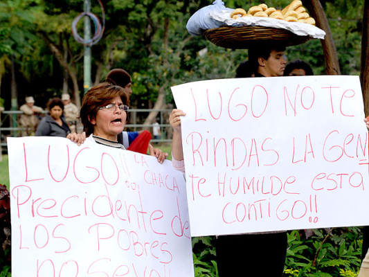 Fernando Lugo: el obispo que desafió a la herencia de Stroessner