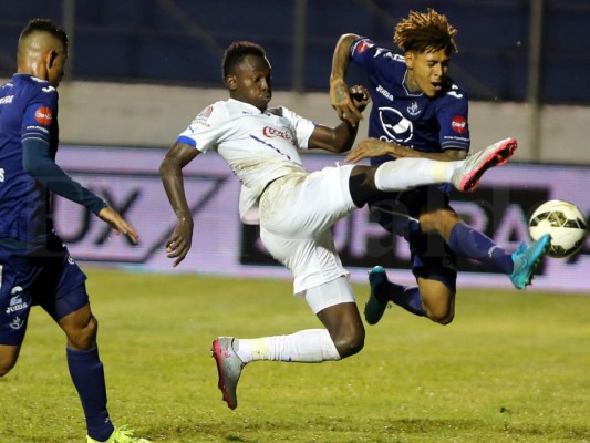 Motagua se queda con un accidentado Superclásico ante Olimpia