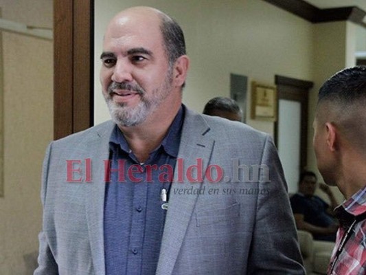 Dictan auto de formal procesamiento contra ministro de la SAG