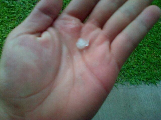 Tormenta con granizo azota San Pedro Sula