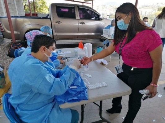 Pese al contagio de covid-19, jueces evacúan juicios virtualmente