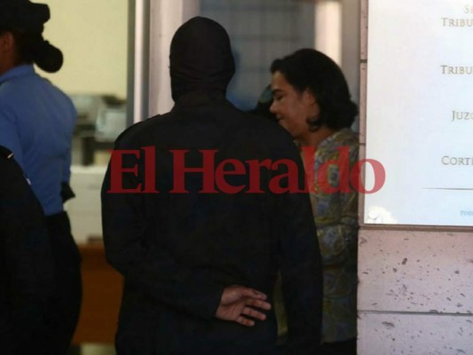 Apoderado legal de exprimera dama, Rosa Elena de Lobo, dice que el Ministerio Público 'acusó mal'