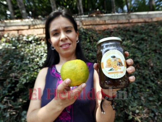 Jaleas 'Azahares': Frascos rellenos con amor y una dulce tradición