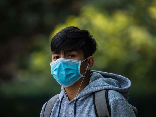 Mascarilla obligatoria y horror en hospitales, la lucha contra el coronavirus