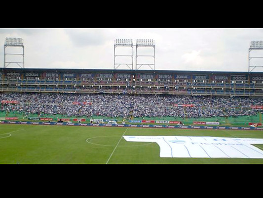 Honduras clasifica a la hexagonal con humillante paliza a Canadá