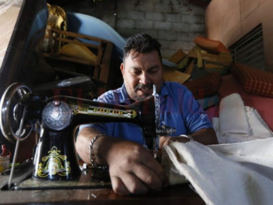 Los tapiceros hacen de Germania, al sur de la capital, la ruta del mueble