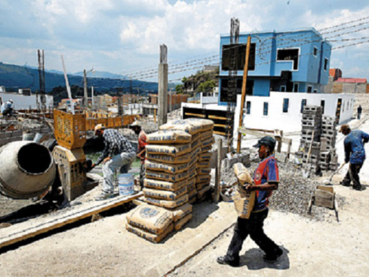 Compre casa en Honduras y páguela desde EE UU