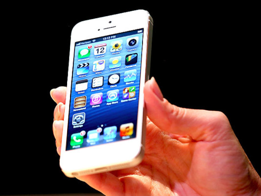 Apple presenta su nuevo teléfono iPhone 5