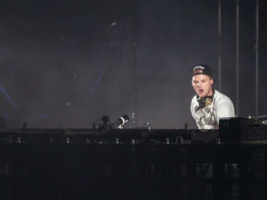 ¿Hubo mano criminal en la muerte del DJ Avicii?
