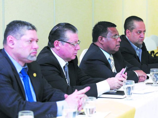 TSE aprueba inscripción de candidatura de Juan Orlando Hernández a la reelección