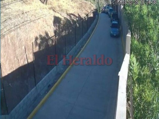 Allanan casa del expresidente Porfirio Lobo Sosa durante captura de Rosa Elena