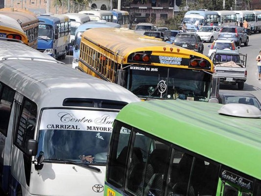 ¿Cuáles son las empresas de transporte que no están trabajando este jueves por el paro nacional?
