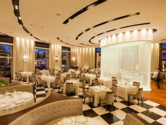 Así es el lujoso hotel en el que se casó Elvin Santos y Marcela Montaño