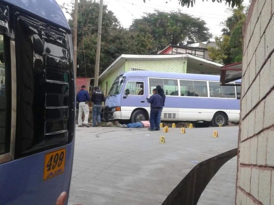 Honduras: Acribillan a dos motoristas de rapiditos en Reparto Arriba