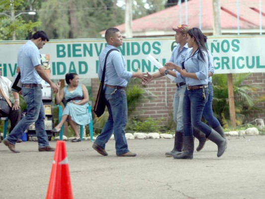 Agria disputa por poder de la rectoría en la UNA